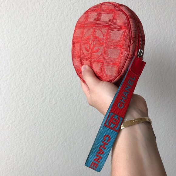 Chanel Travel Line Round Wristlet Nylon - Picture 10 of 11